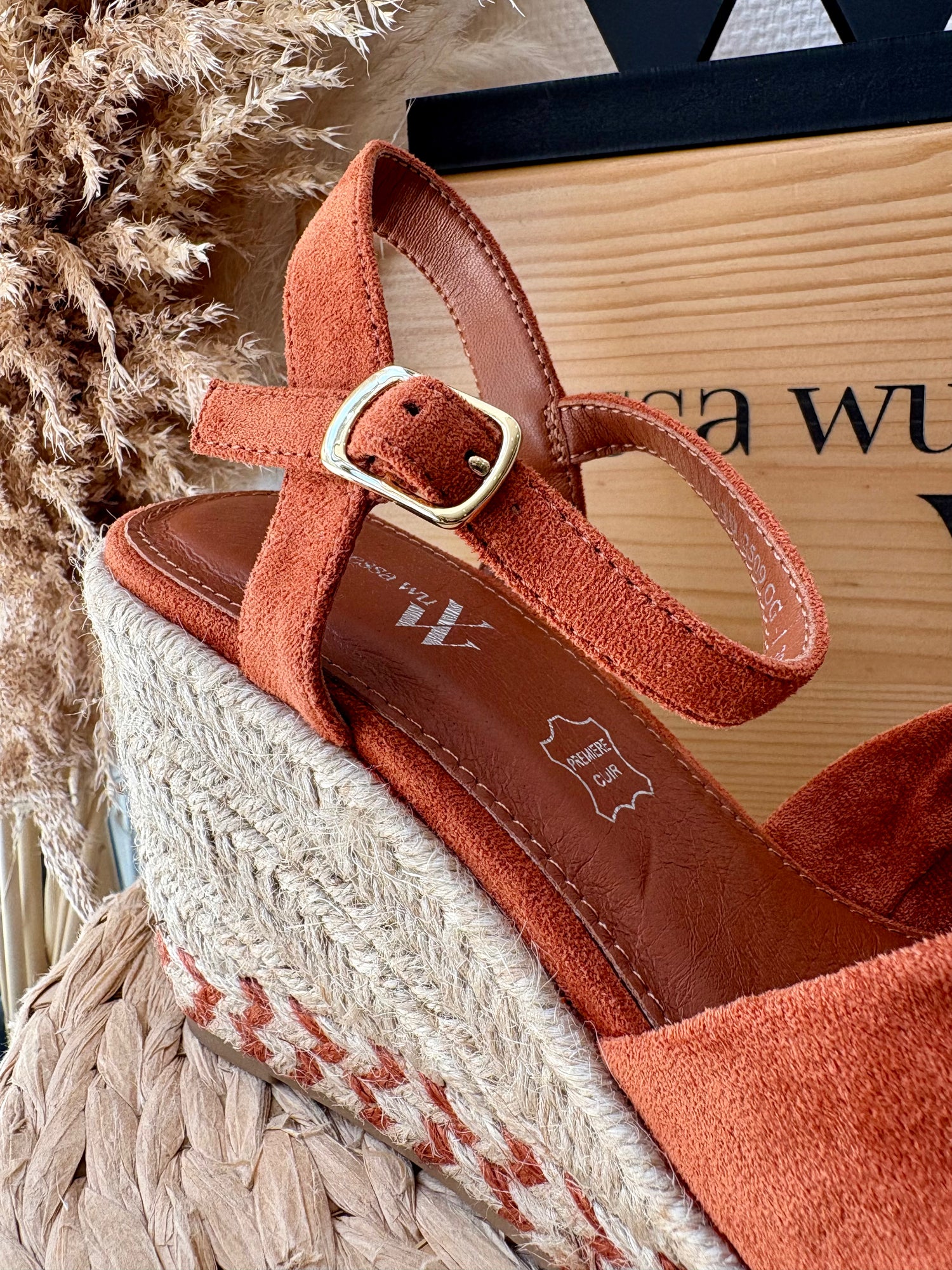 SANDALES "CÉLINE" À TALON COMPENSÉ