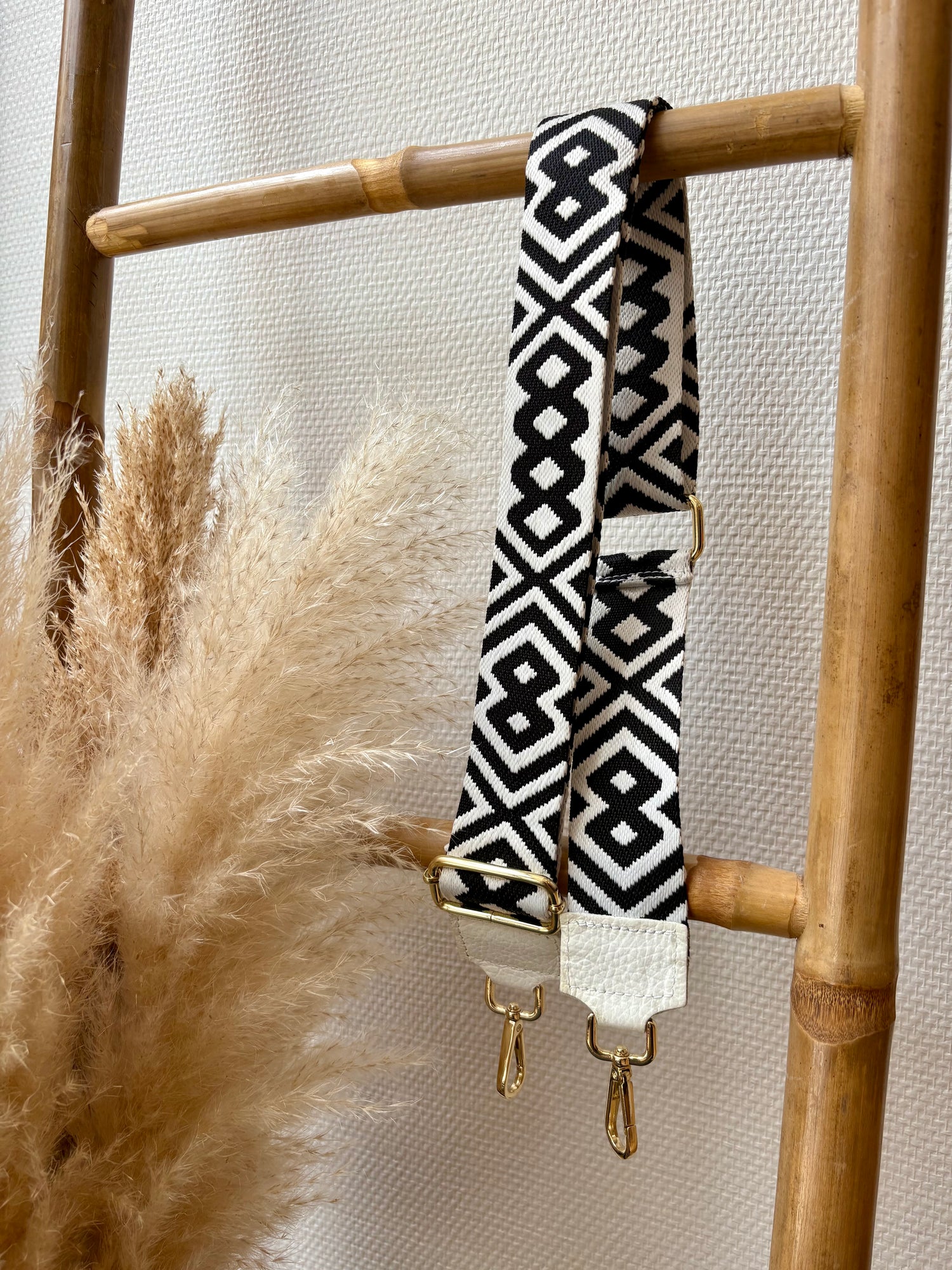 "ETHNIQUE NOIR & BLANC"