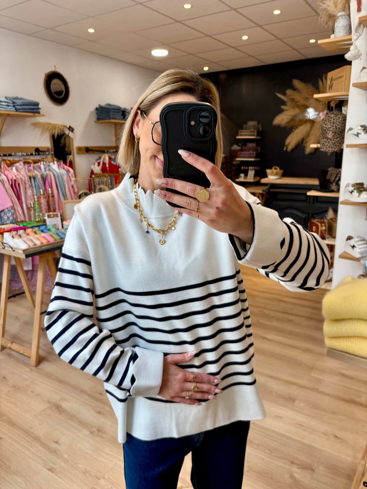 PULL  "VICTOIRE"